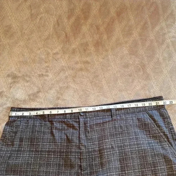 Shark Greg Norman for Tasso Elba Gray Mens Shorts Size 40 Slim Fit Quick Dry. - Picture 7 of 8